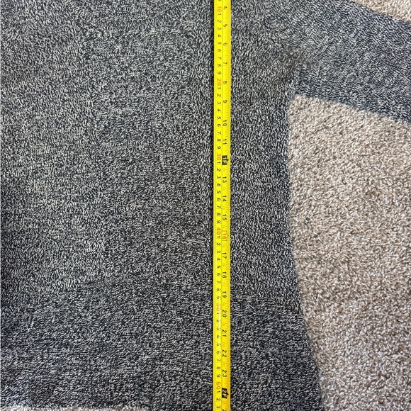 Women's Calvin Klein Black Sweater size Medium - Picture 4 of 8